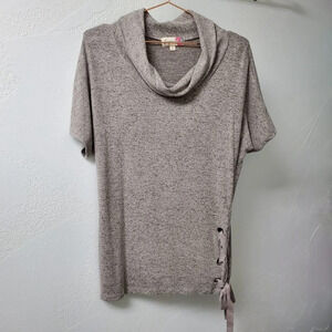 SIGNIFY | Short Sleeve Cowl Neck Sweater Top Small